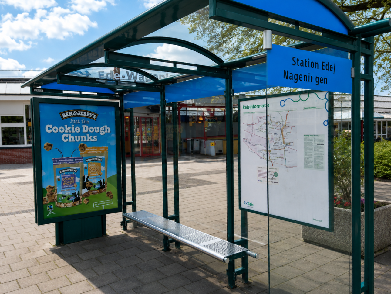 Abri Station Ede Wageningen Topcoat Nederland 2